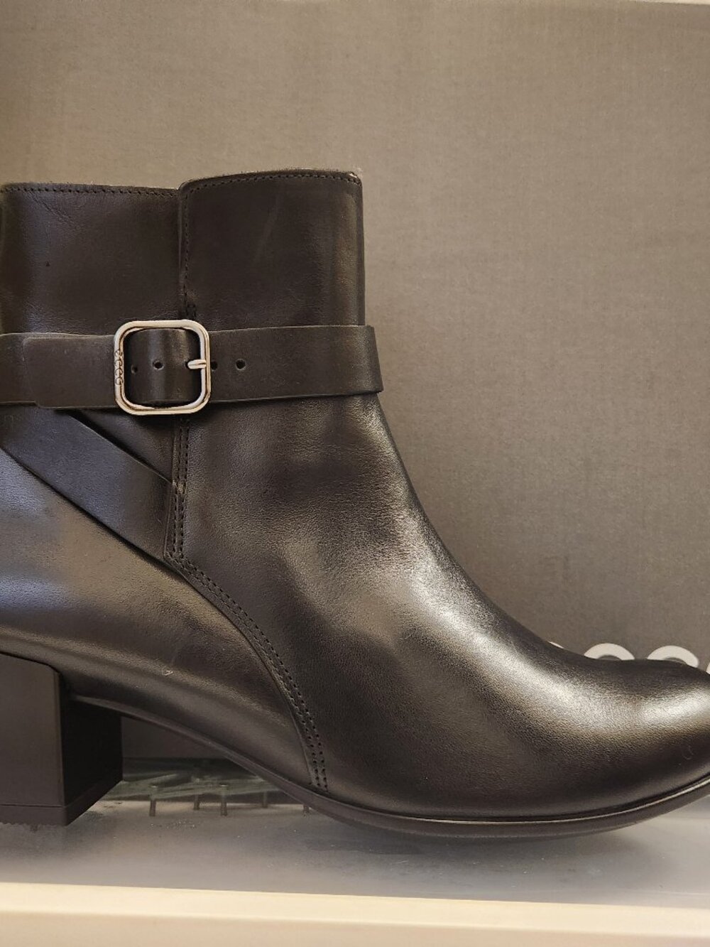 Ecco Dress Classic 35 Black Leather Booties. NIB. EU 38/US 7-7.5
